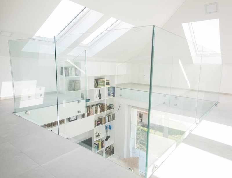 Portões Basculantes em Quatro Barras