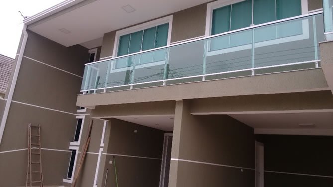 sacada-de-vidro-curitiba-3-5335040