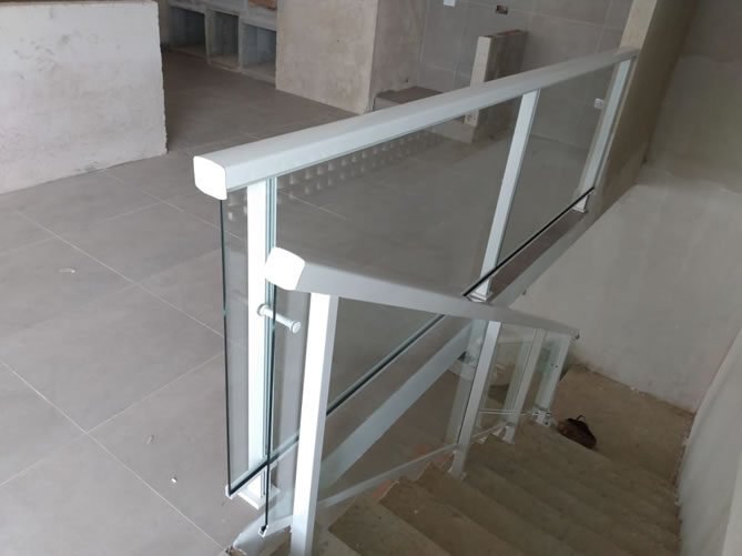 sacada-de-vidro-curitiba-7589945