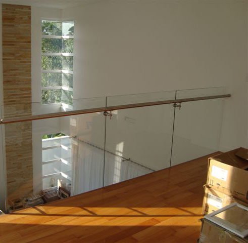 sacada-de-vidro-em-curitiba-5715686